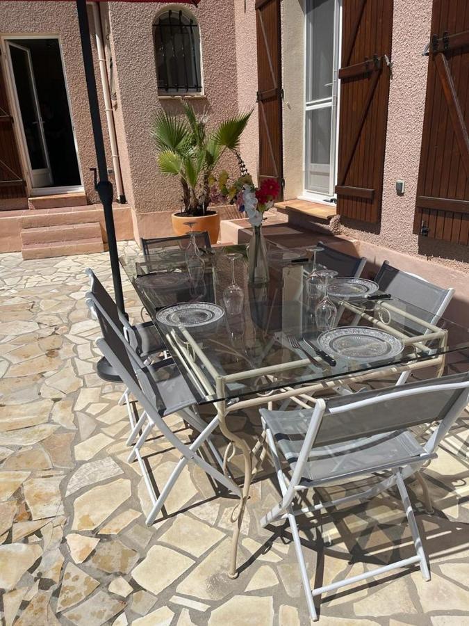 סנט-מארי-לה-מר Villa Avec Piscine A St Marie La Mer מראה חיצוני תמונה